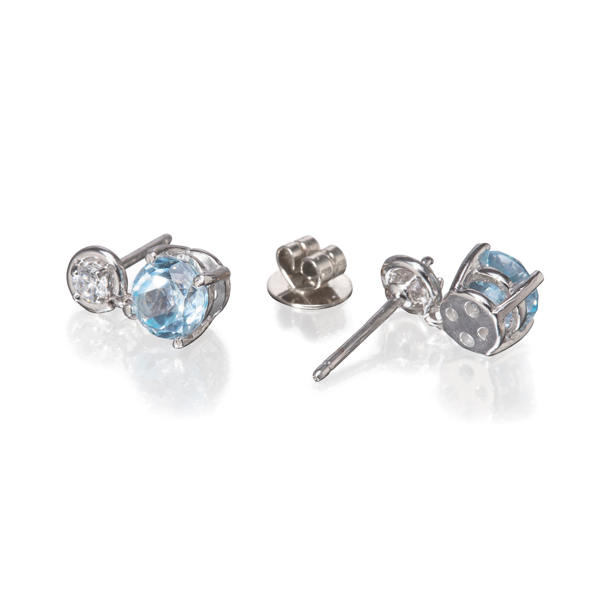 18ct White Gold Drop Earrings
