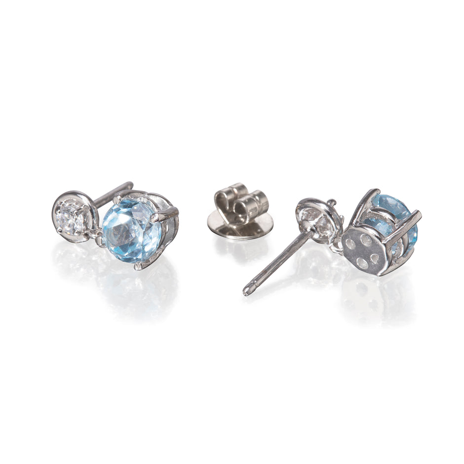 18ct White Gold Drop Earrings