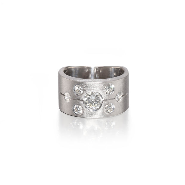18ct white gold diamond frosted dress ring brushed finish