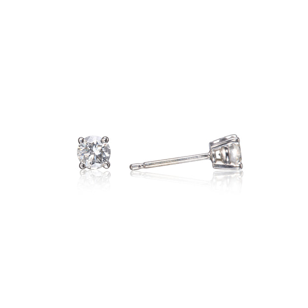 18ct White Gold Diamond Stud Earrings close view