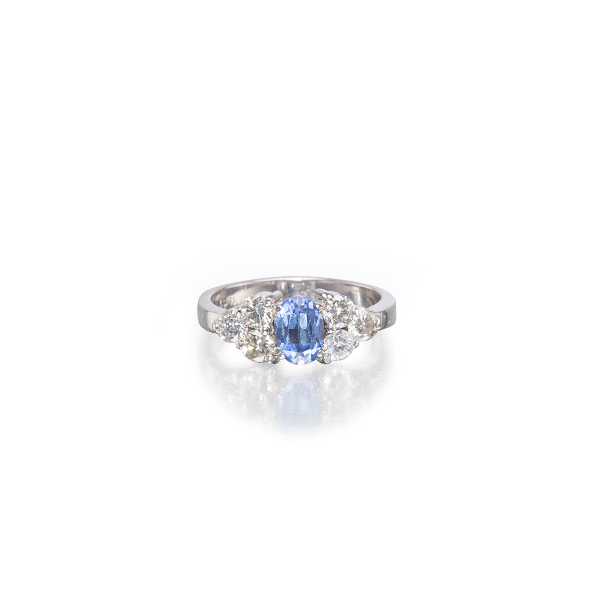 18ct white gold Sapphire Ring South Africa, oval sapphire and diamond cluster