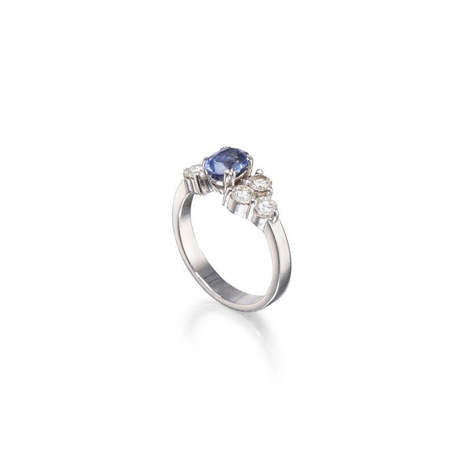 18ct White Gold Sapphire and Diamond Cluster Ring top view