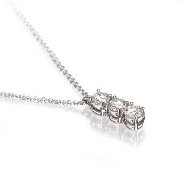 18ct white gold trilogy diamond pendant close up