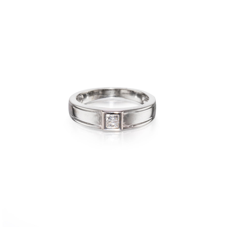 9ct White Gold Diamond Ring on white background