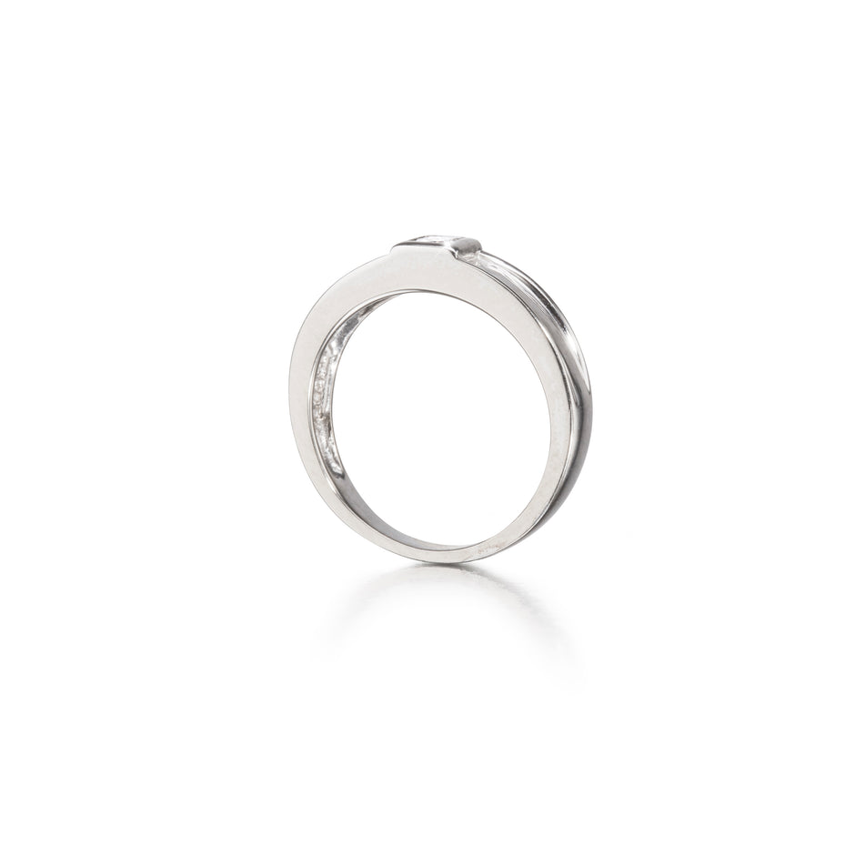 9ct White Gold Diamond Ring side view on white background