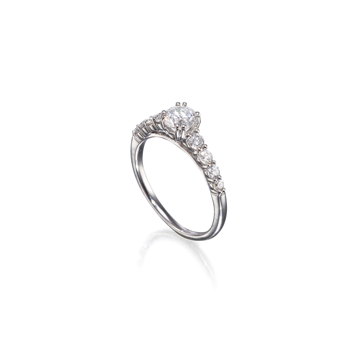 18ct White Gold Vintage Style  Double Claw Diamond Ring