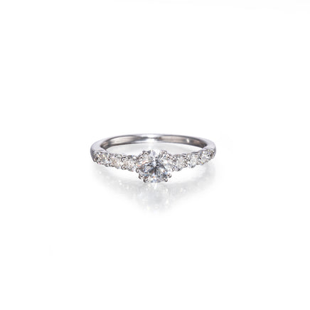 18ct White Gold Vintage Style  Double Claw Diamond Ring