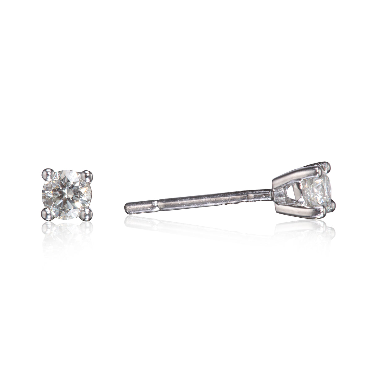 18ct White Gold 4 Claw Diamond Stud Earrings