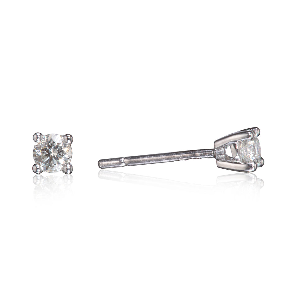 18ct White Gold 4 Claw Diamond Stud Earrings