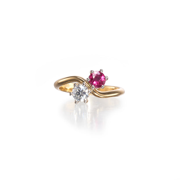 Vintage 18ct Two-Tone Toi et Moi Ruby and Diamond Ring