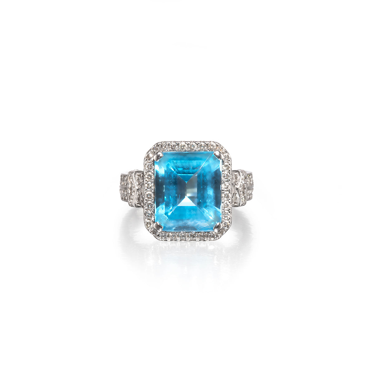 Vintage Style 9ct White Gold Blue Topaz Diamond Ring