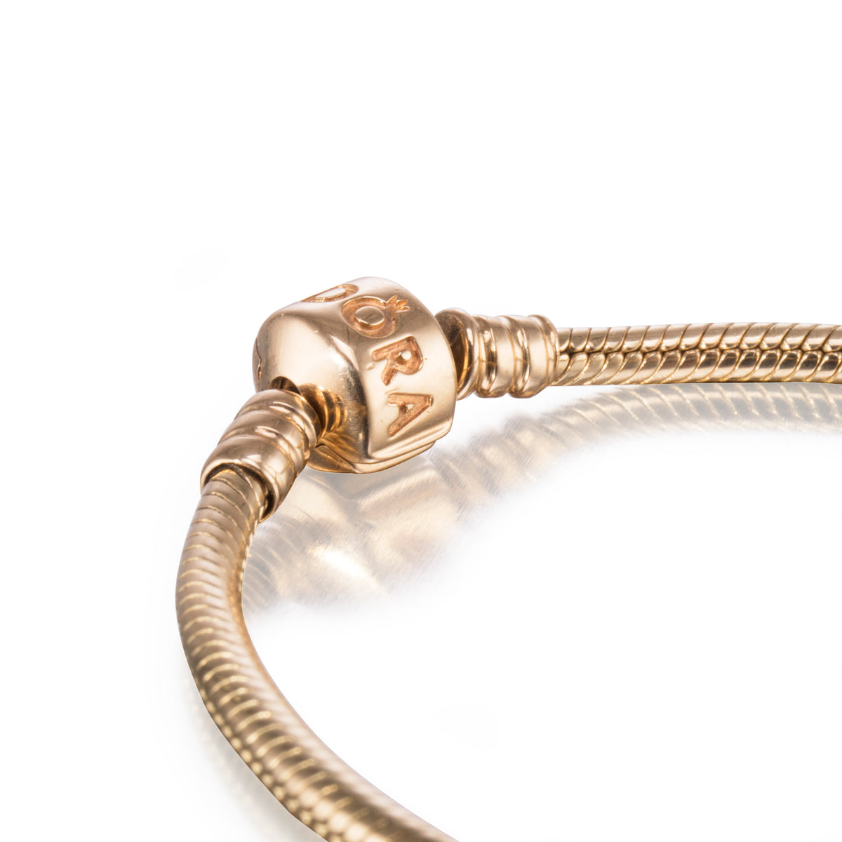 14ct Yellow Gold Pandora Bracelet