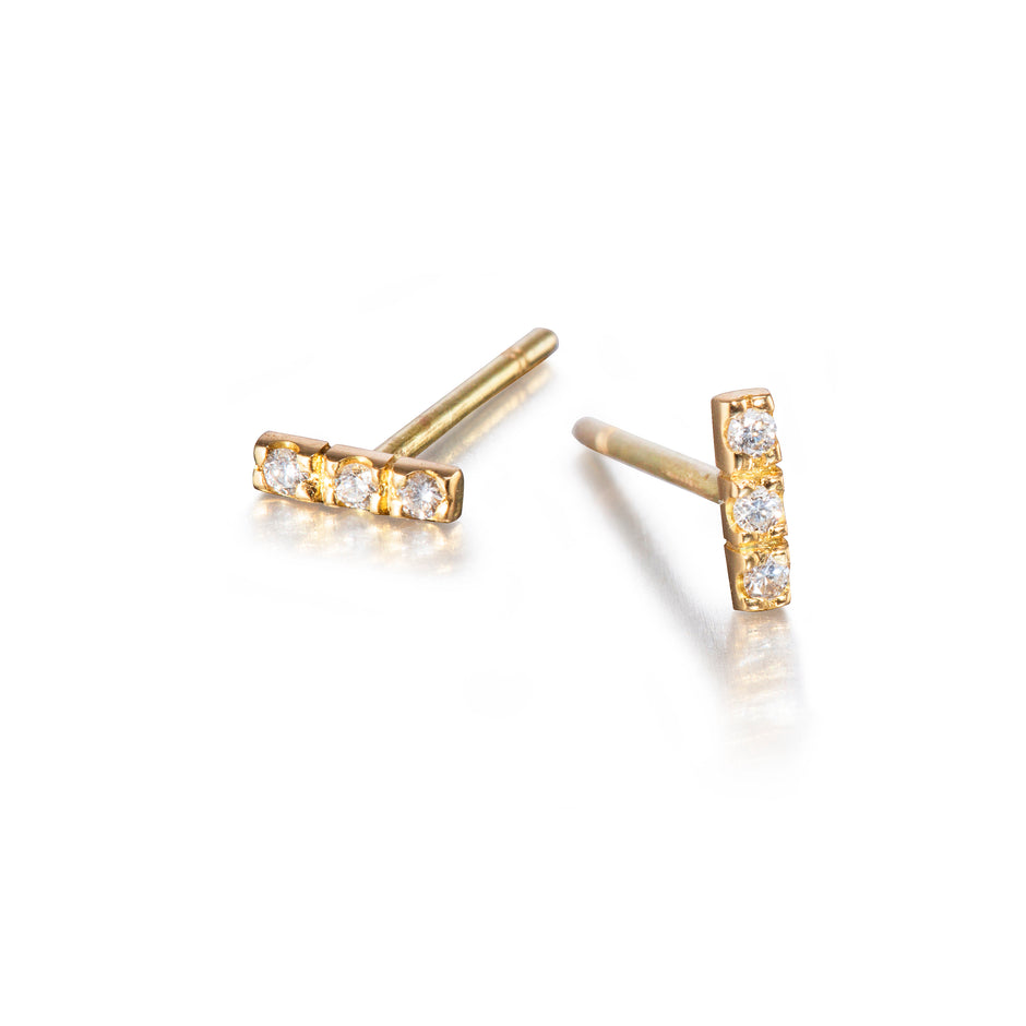New 18ct Yellow Gold Diamond Bar Stud Earrings