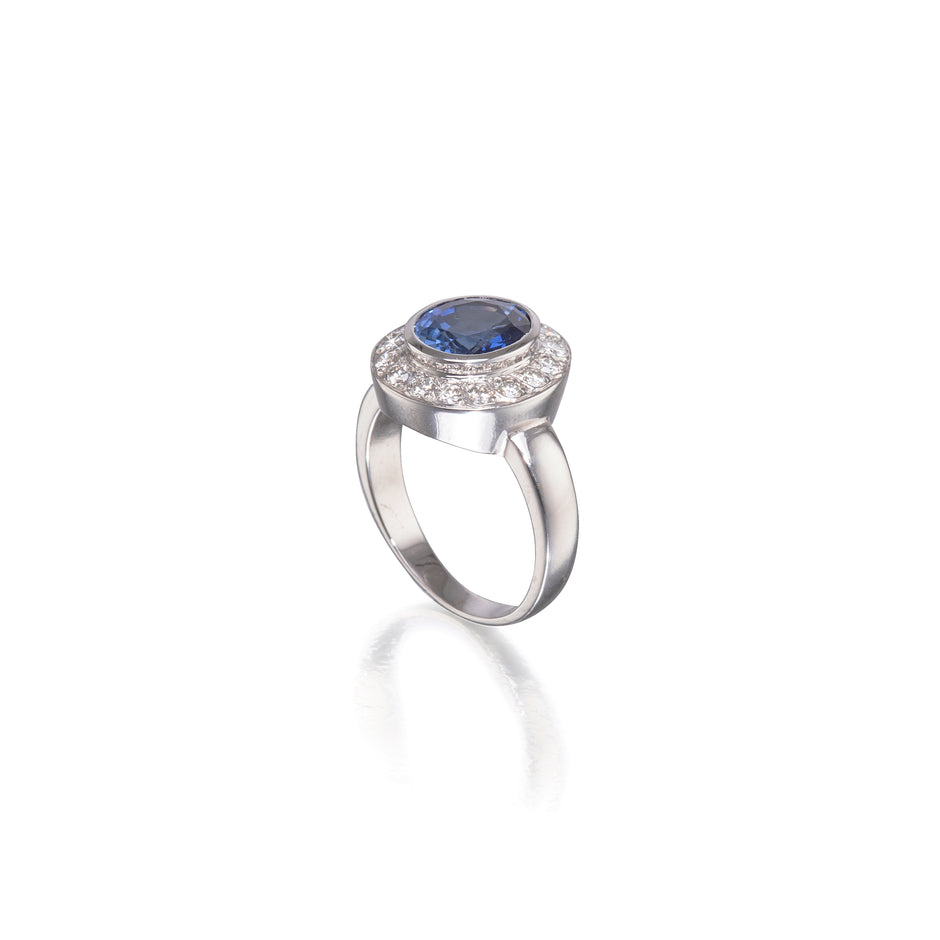 9ct White Gold Tanzanite and Diamond Bezel Setting Halo Ring