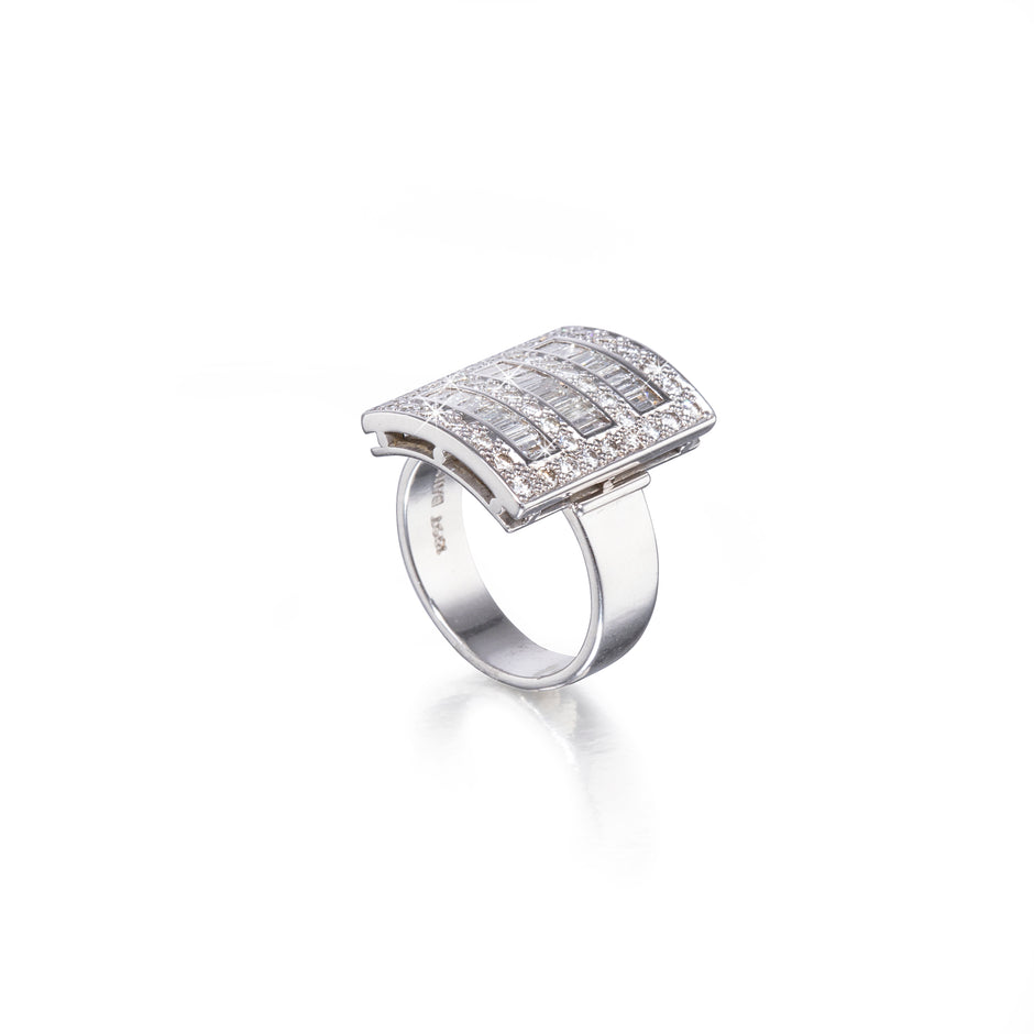 David Batchelor 18ct White Gold Rectangular Shape Cluster Ring