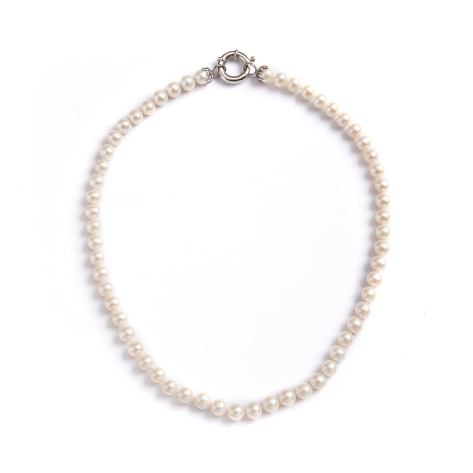 Browns 18ct White Gold  Protea Pearl Necklace