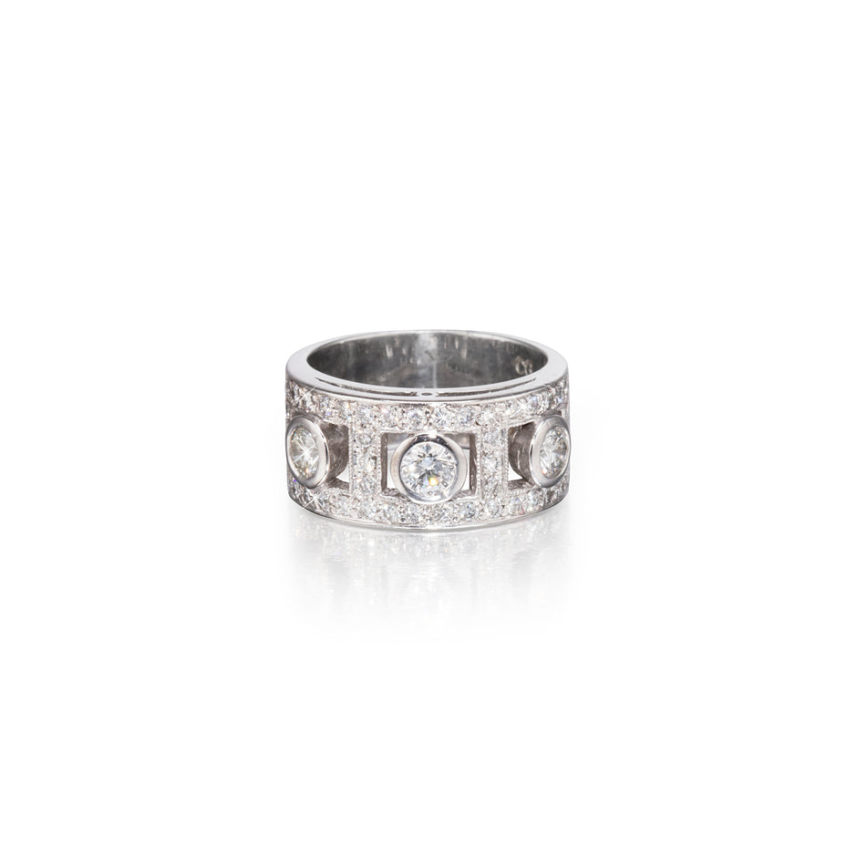 Charles Greig 18ct White Gold Diamond Dress Ring