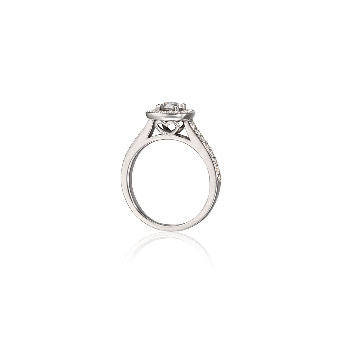 18ct White Gold Diamond Halo Ring