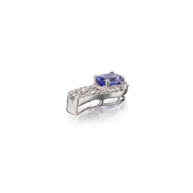 18ct White Gold Oval Cut Tanzanite and Diamond Pendant