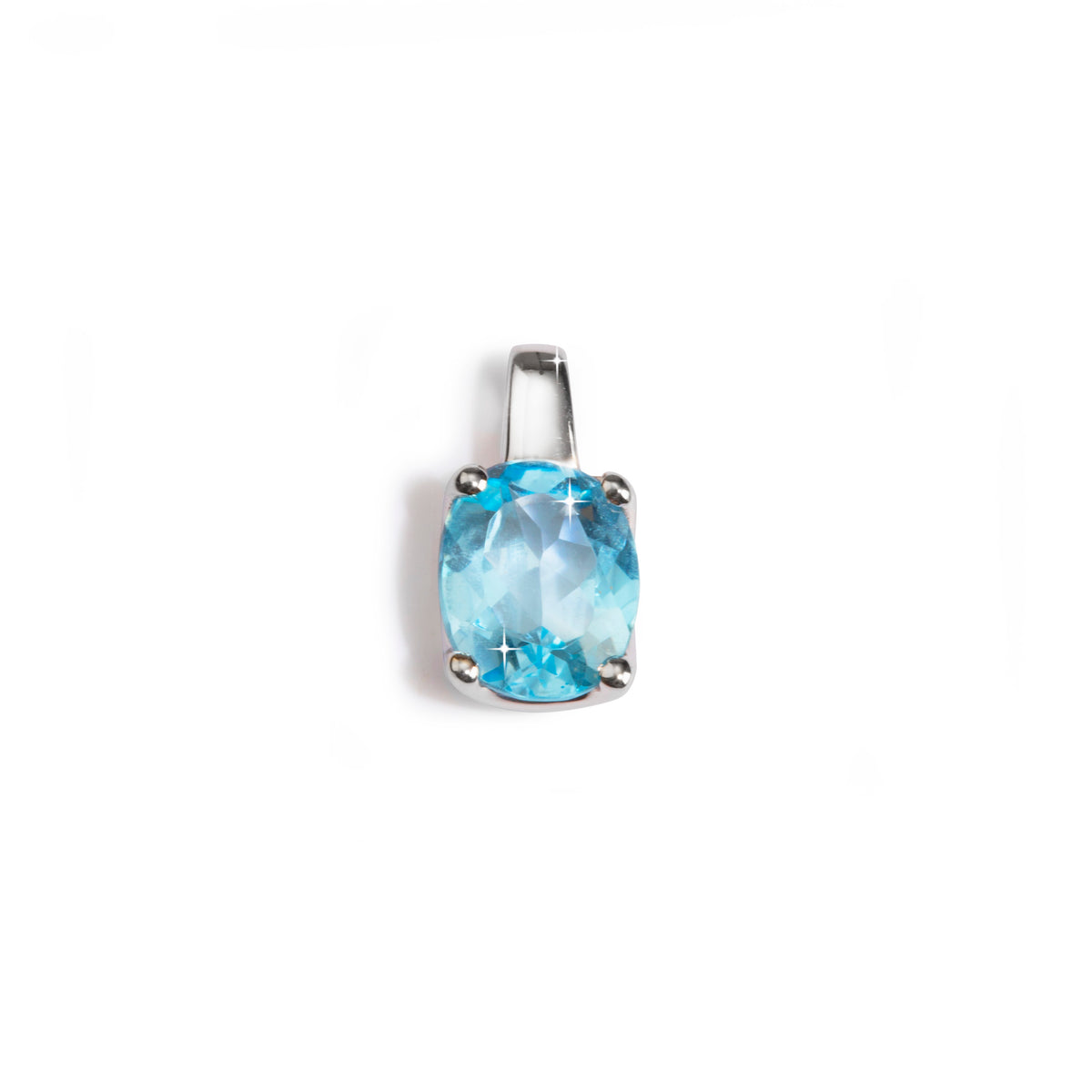 18ct White Gold Topaz Pendant