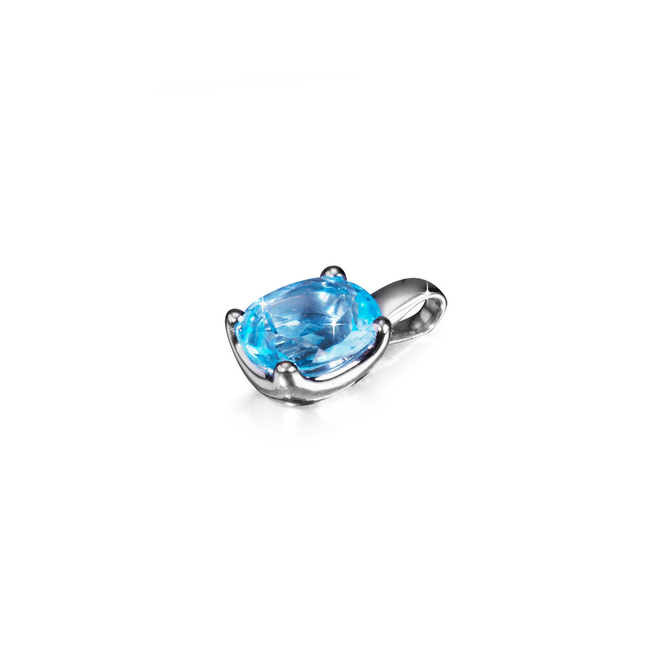 18ct White Gold Topaz Pendant