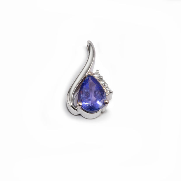 18ct White Gold Tanzanite and Diamond Pendant